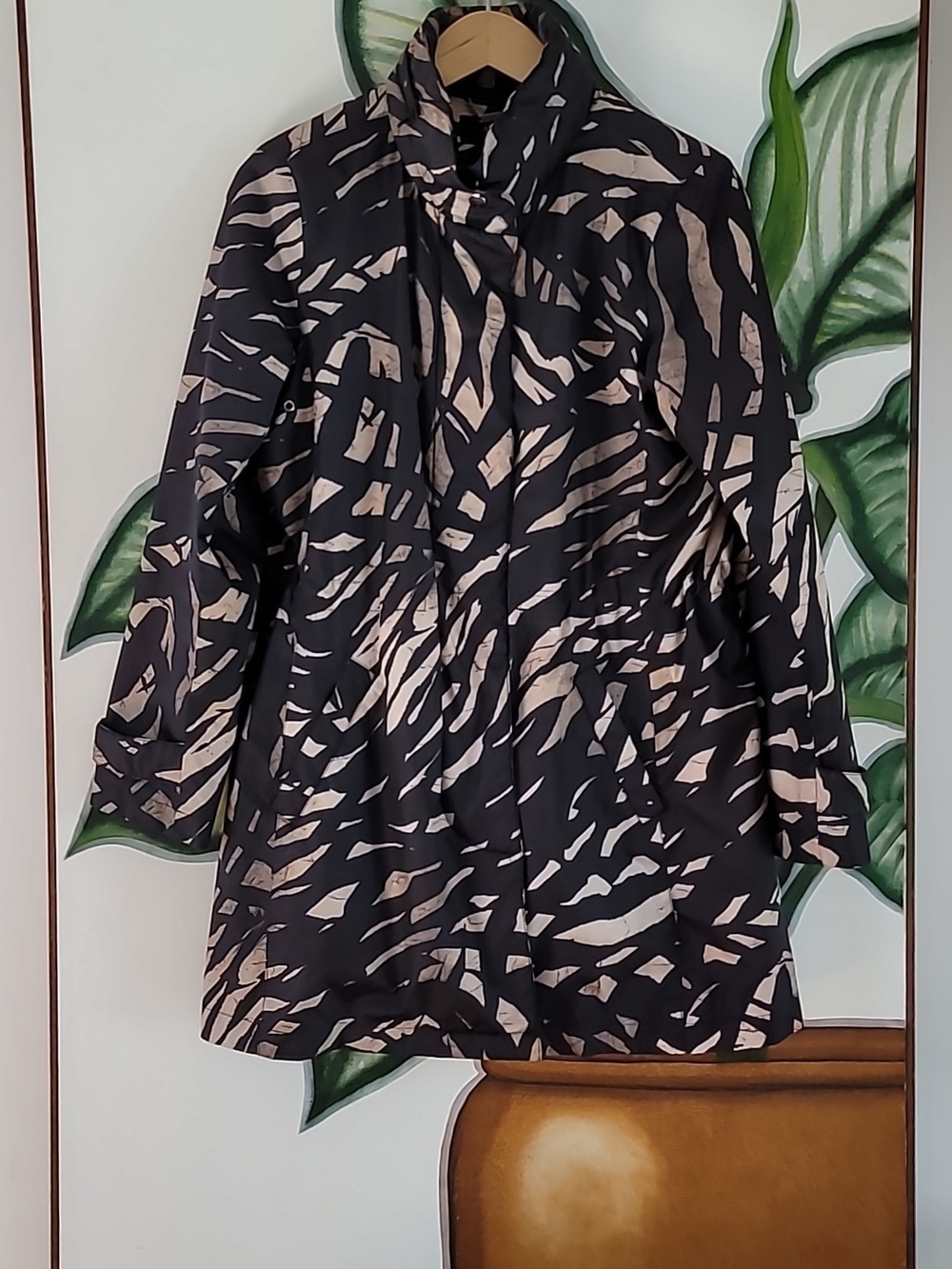 Alfani Petite Animal Print Ladies Rain Coat Jacket, Size P/S